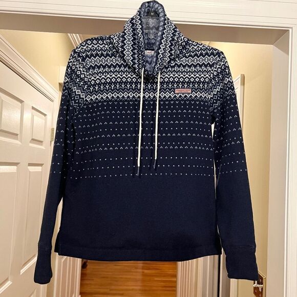 EUC Vineyard Vines Navy White Fair Isle Fleece Lined Funnel Neck Sweater Size XS - Picture 1 of 6